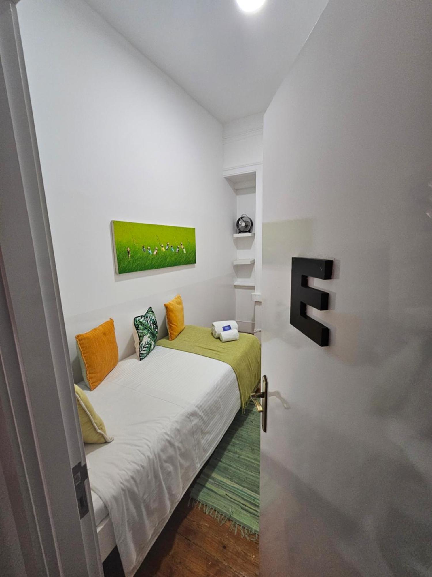 Almirante Guesthouse Lisboa Oda fotoğraf