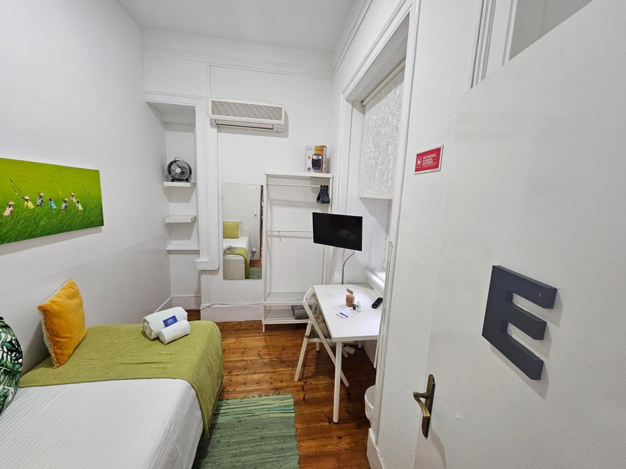 Almirante Guesthouse Lisboa Oda fotoğraf