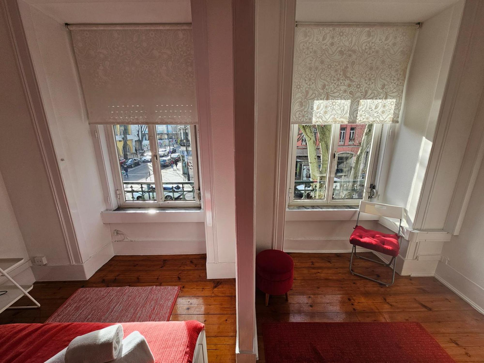 Almirante Guesthouse Lisboa Oda fotoğraf